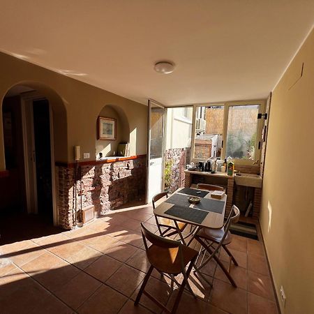 Home Rising Sun - Rooms With Private Bathrooms คาตาเนีย ภายนอก รูปภาพ