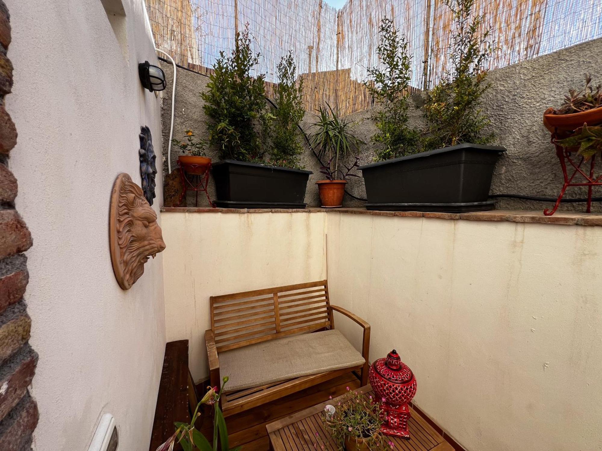 Home Rising Sun - Rooms With Private Bathrooms คาตาเนีย ภายนอก รูปภาพ